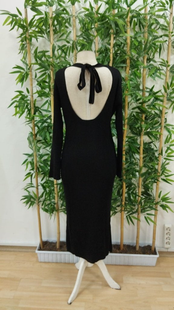 Women's Long Sleeve Mock Neck Open-Back Lace-Up Midi Knit Dress, 28513