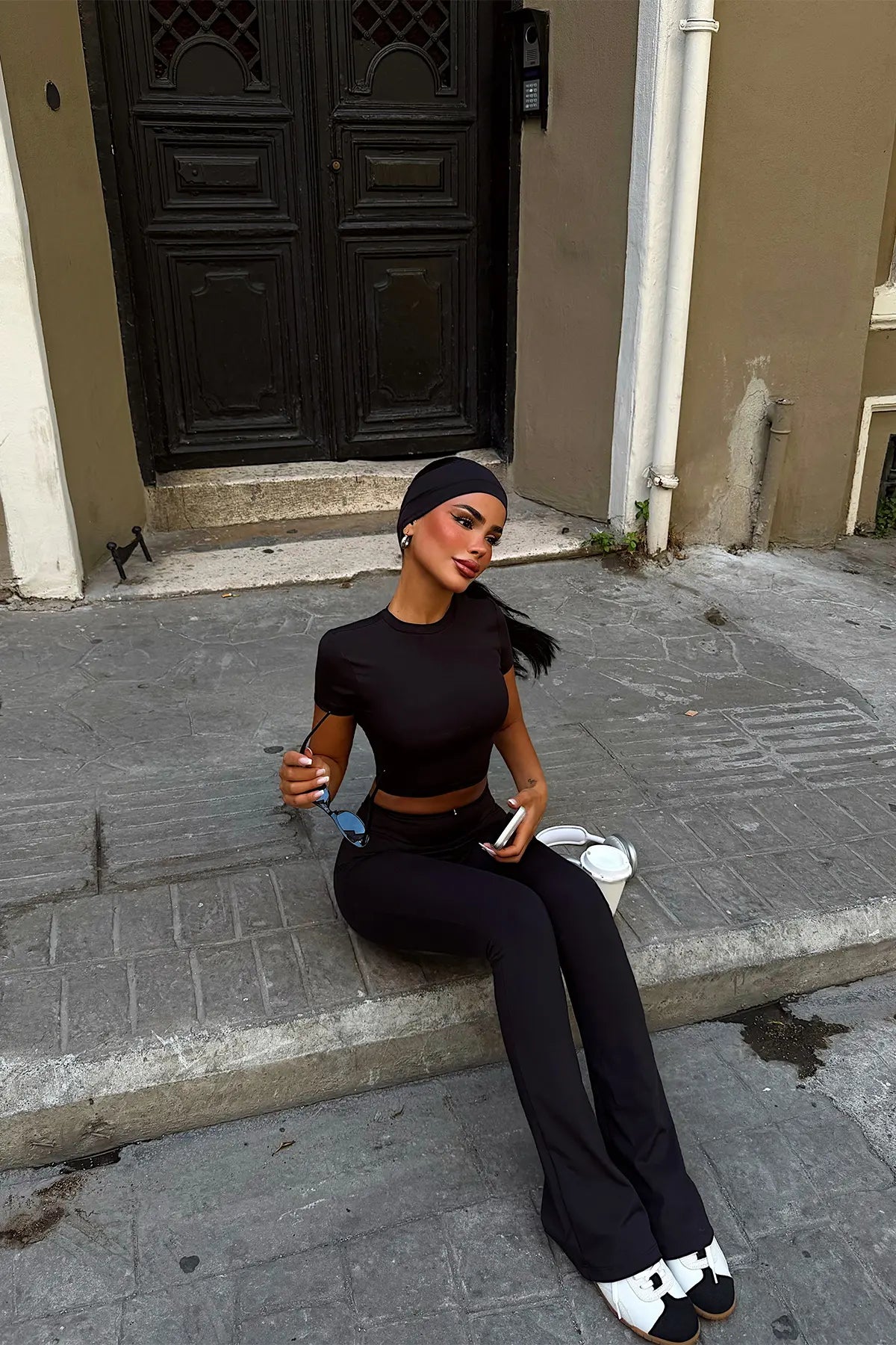 Siyah Pantolonlu 3 Lü Takım