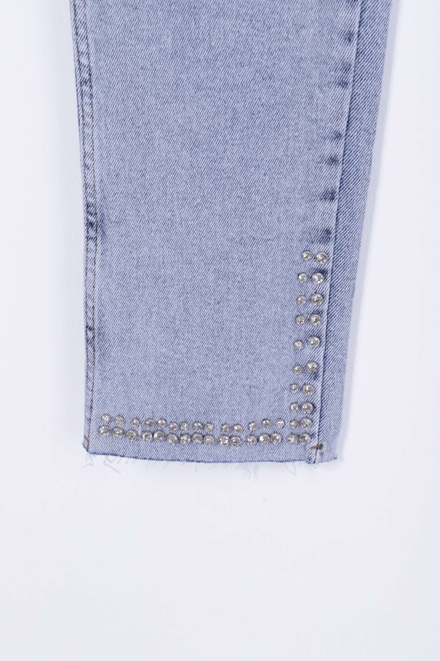 Taşlı Mom Fit Kot Pantolon 7023