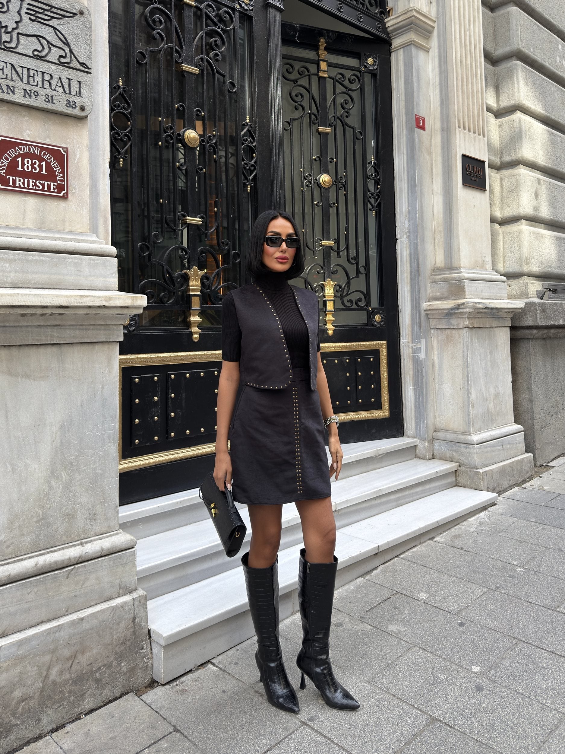 3101 SUEDE SET WITH VEST