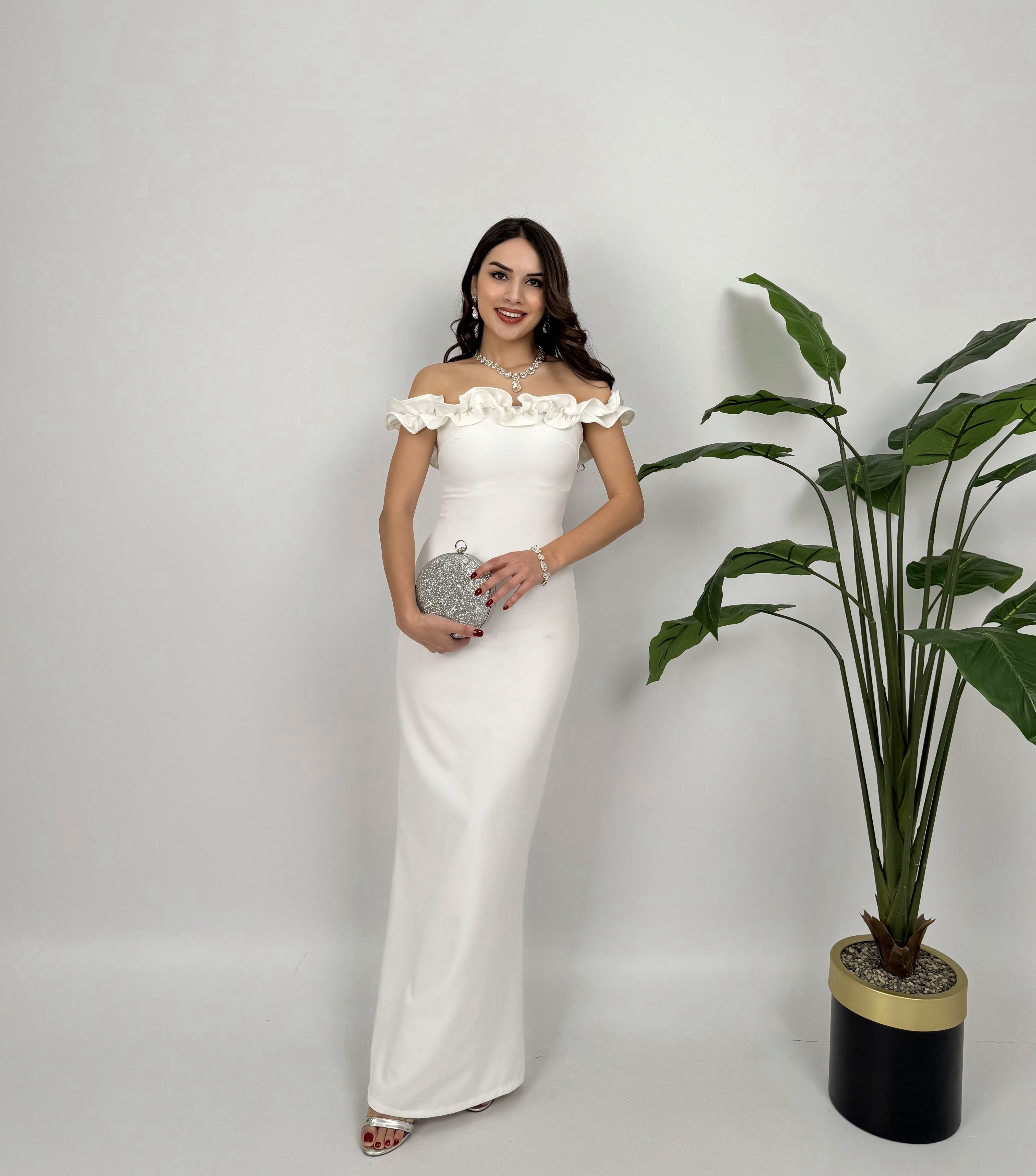 3021 GÖĞÜS BÜZGÜLÜ ELBİSE