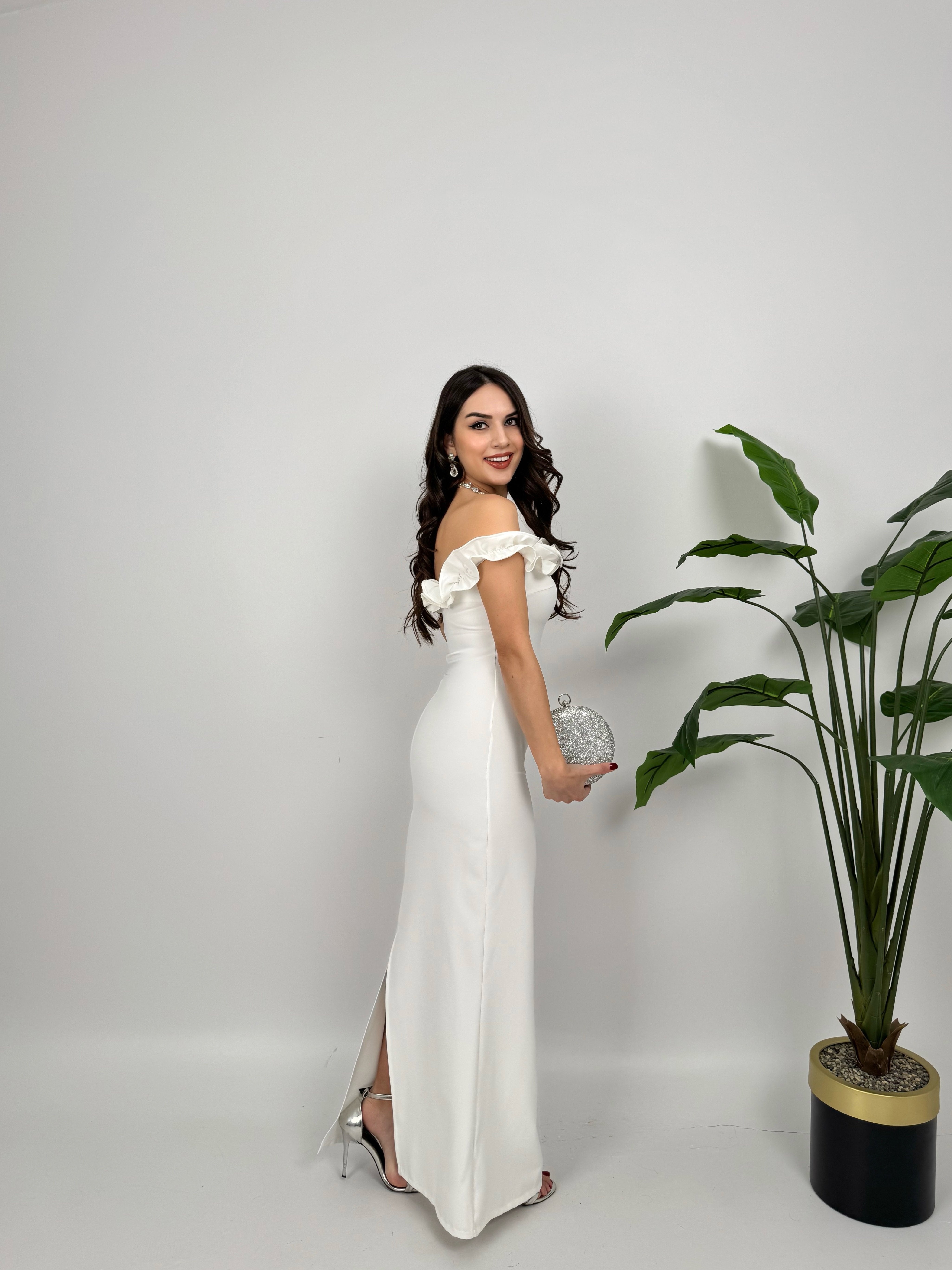 3021 GÖĞÜS BÜZGÜLÜ ELBİSE