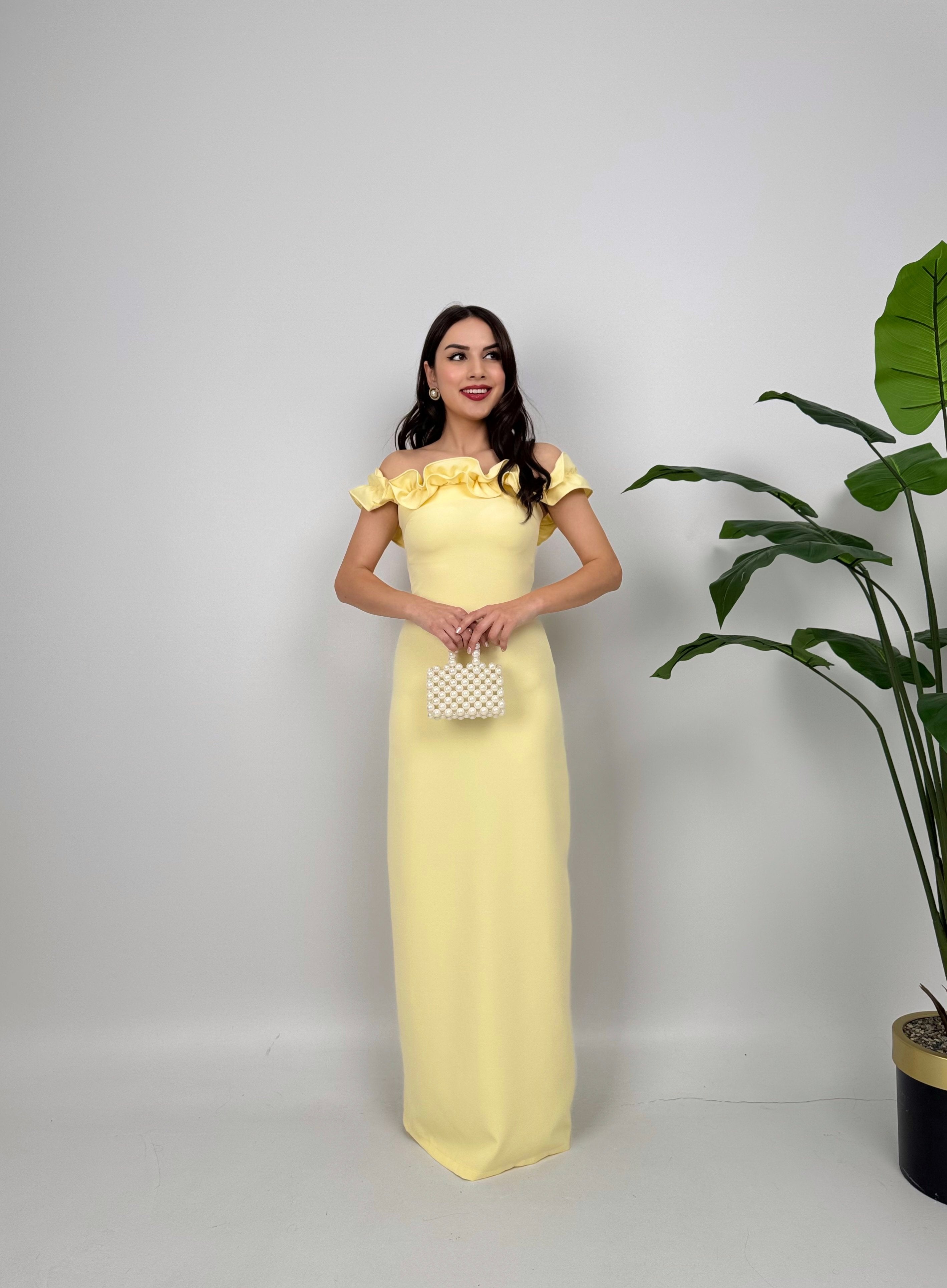 3021 GÖĞÜS BÜZGÜLÜ ELBİSE