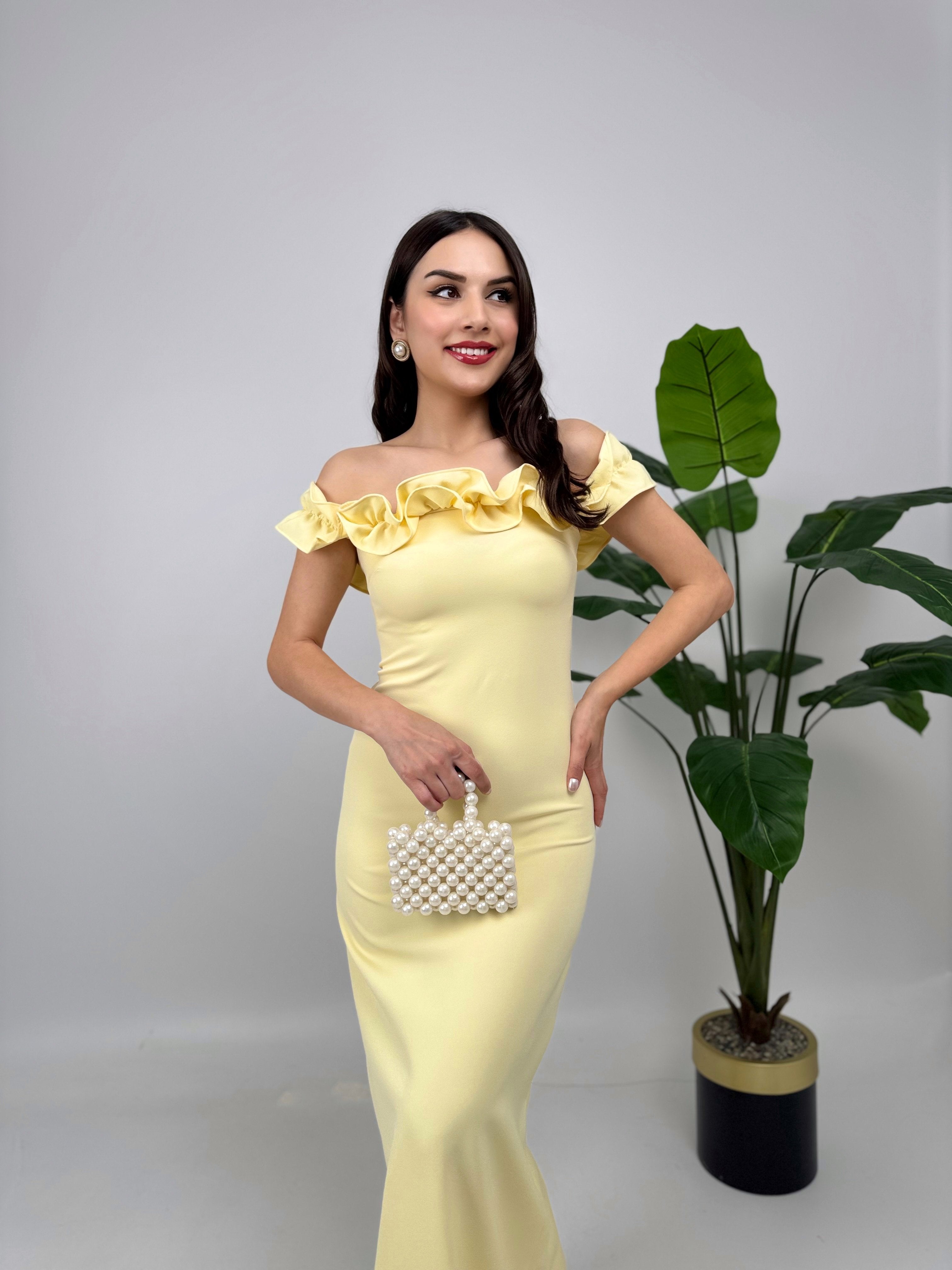 3021 GÖĞÜS BÜZGÜLÜ ELBİSE