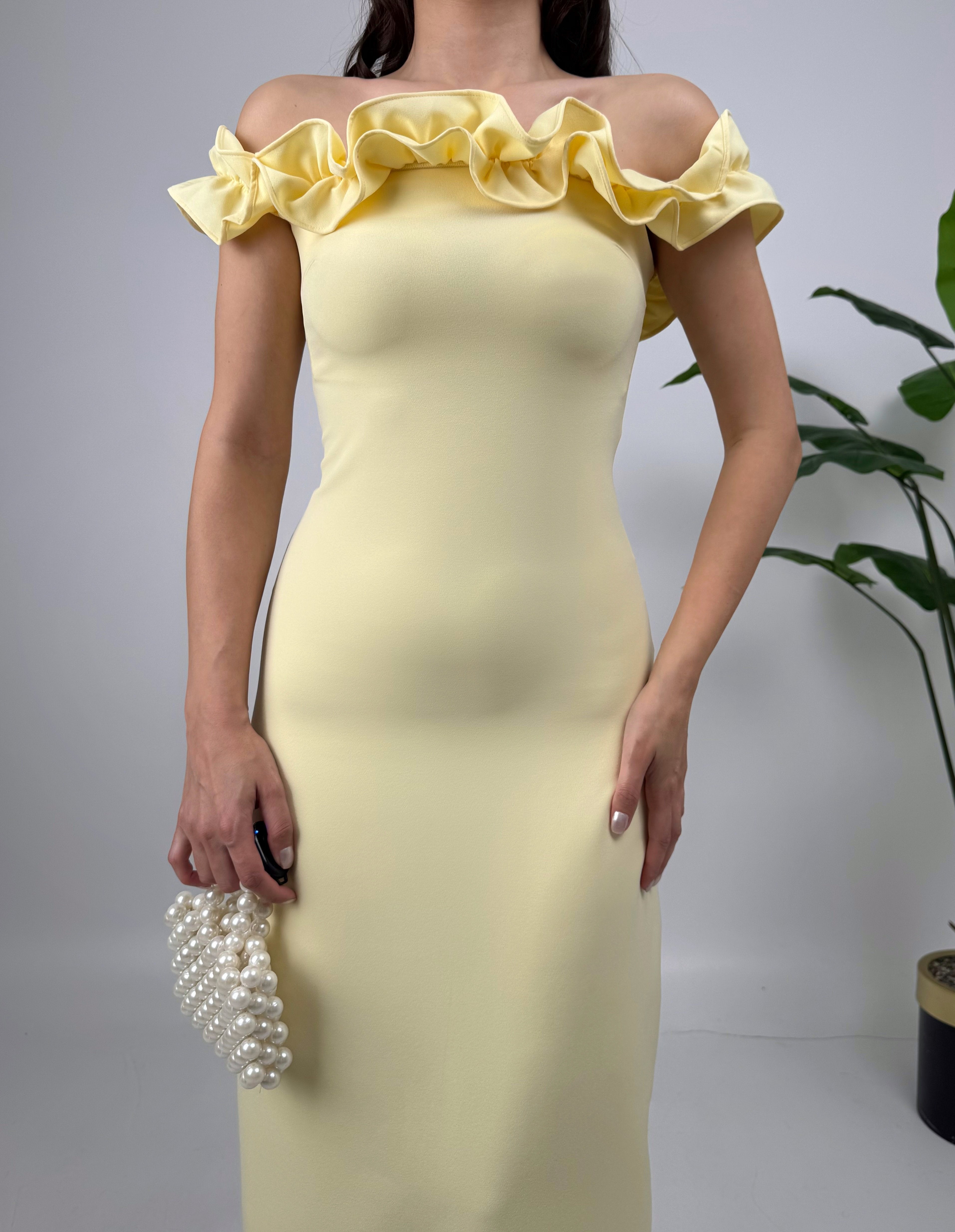 3021 GÖĞÜS BÜZGÜLÜ ELBİSE