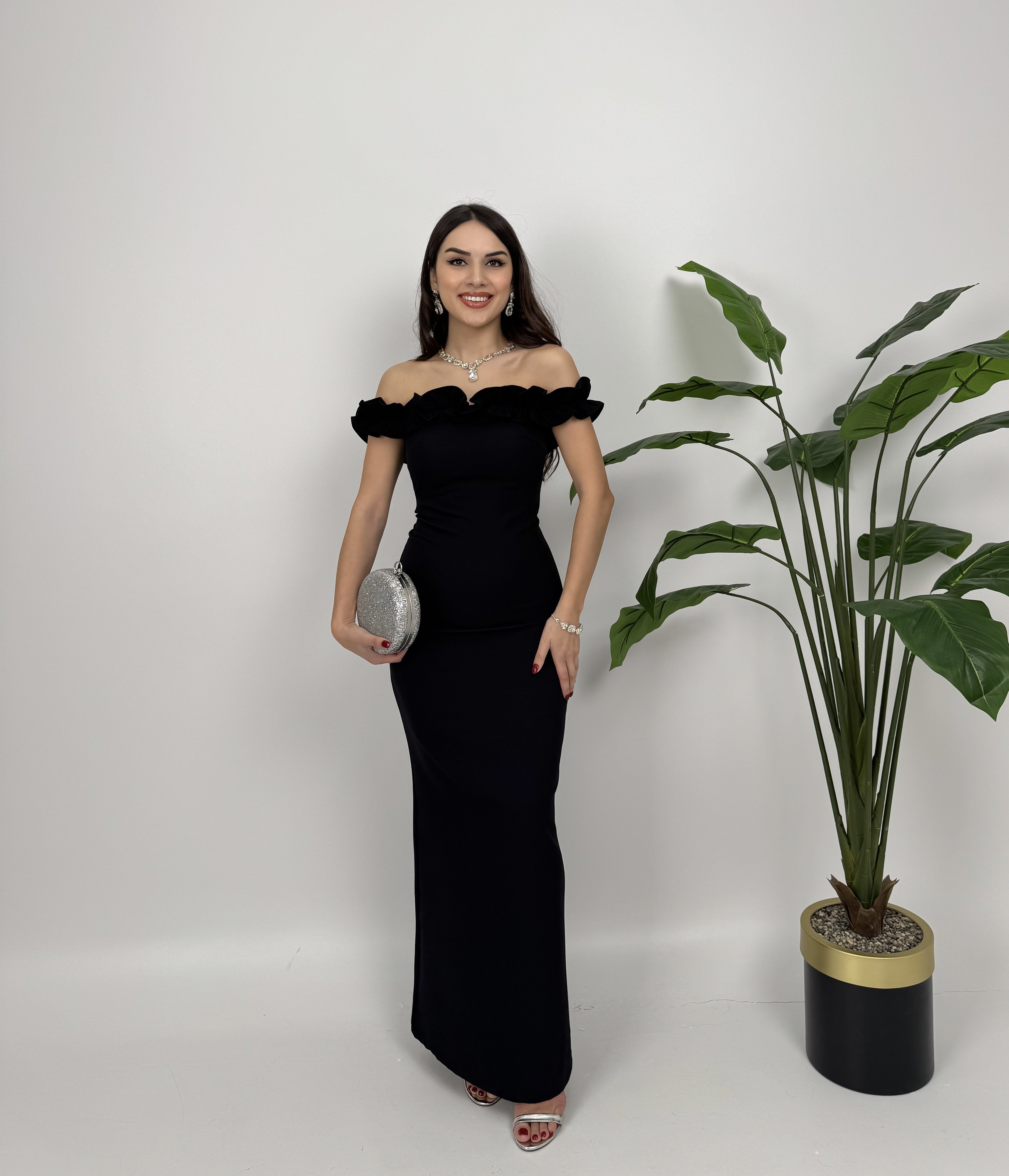 3021 GÖĞÜS BÜZGÜLÜ ELBİSE