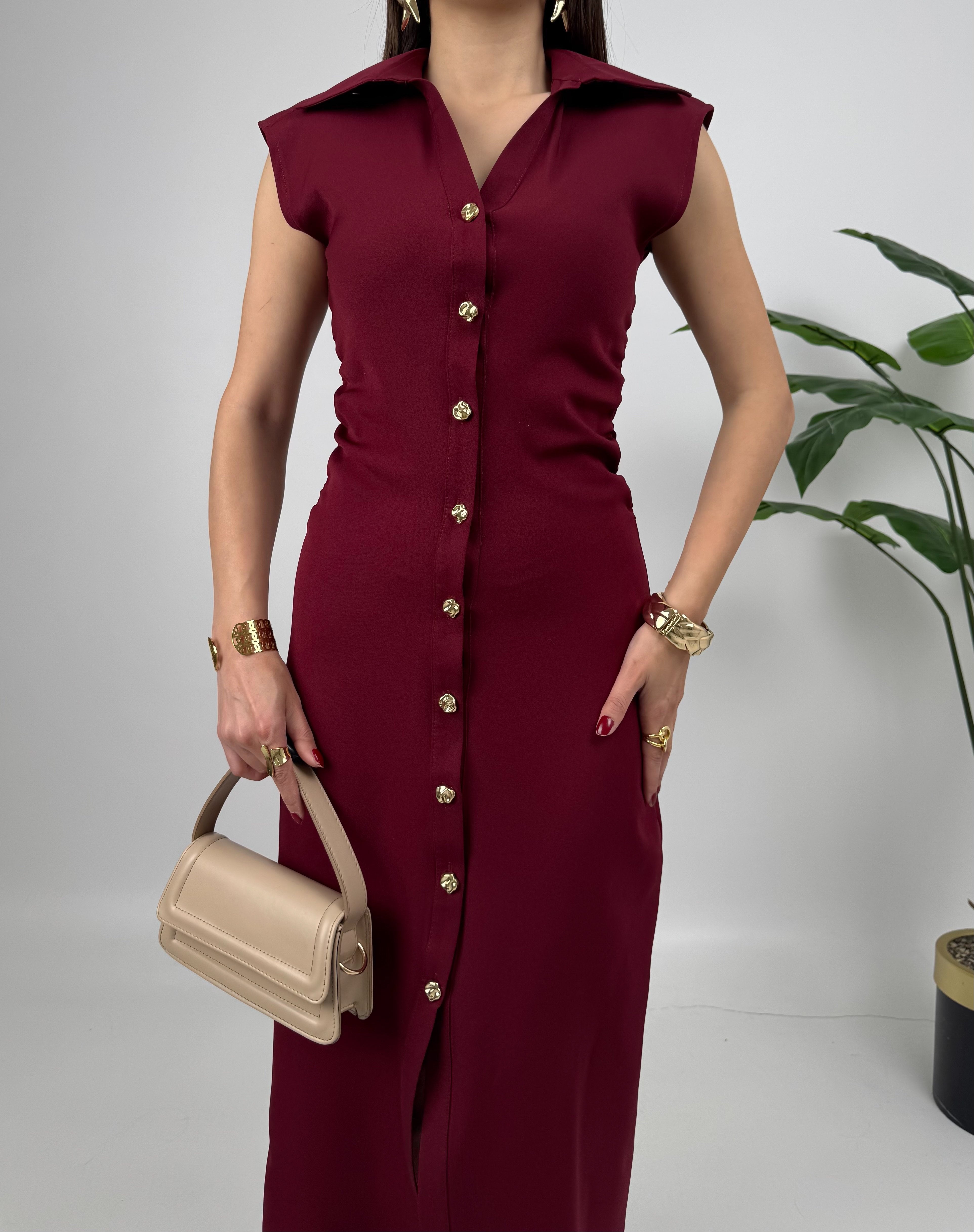 3026 ÖNDEN DÜĞMELİ ELBİSE