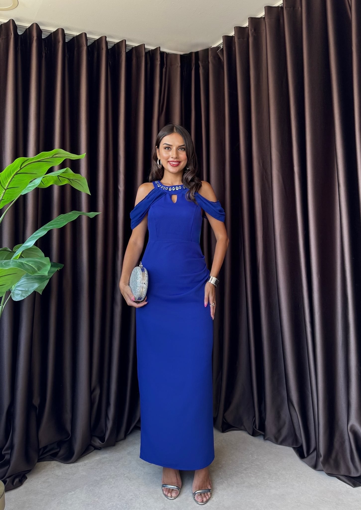 3052 OFF SHOULDER DRESS