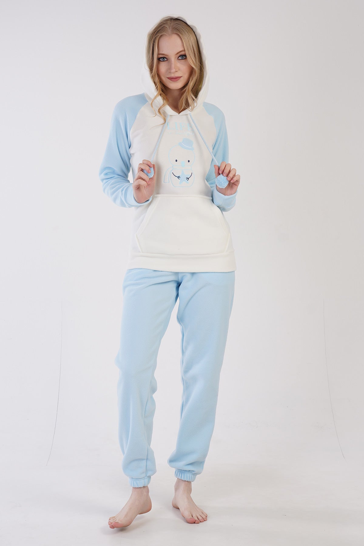 KADIN POLAR KAPSONLU REGLAN UZUN KOL KANGURU CEPLI PACASI BUZGULU MANSETLI CEPLI PIJAMA TAKIM - MAVI