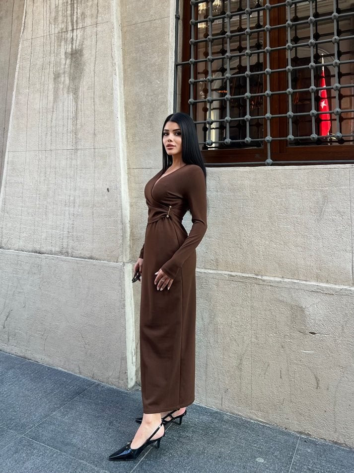 3058 ÖNÜ PİLELİ ELBİSE