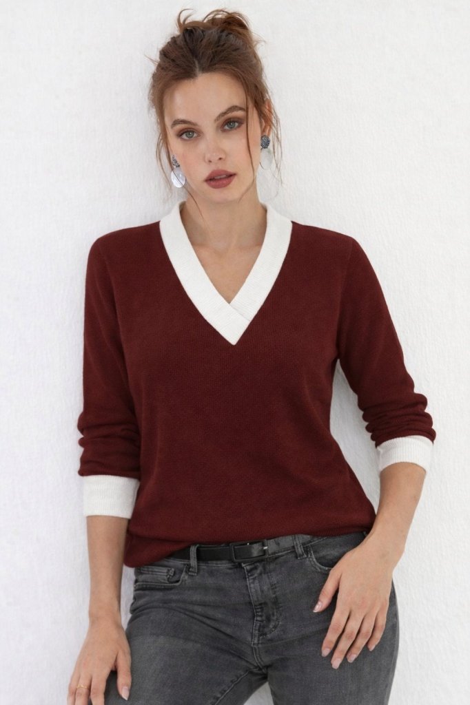 Women's Long Sleeve V-Neck Waffle Blouse, 32082