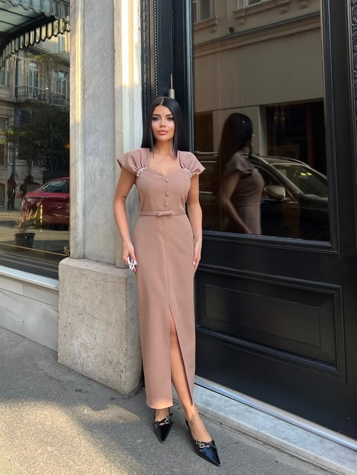 3067 FİYONKLU DÜĞMELİ ELBİSE