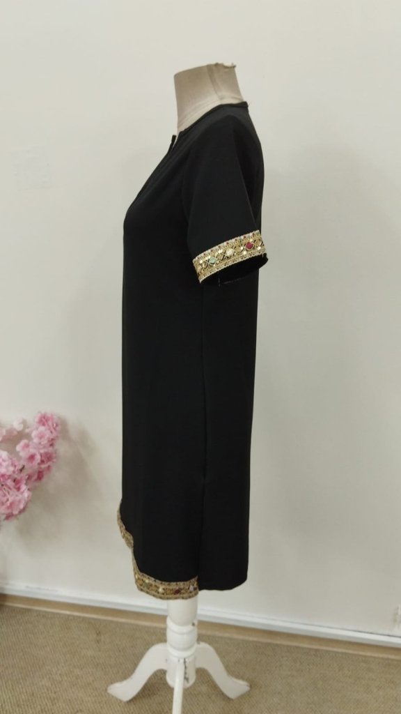 Kadın Kısa Kollu V Yakalı Mini Krep Elbise , 35590