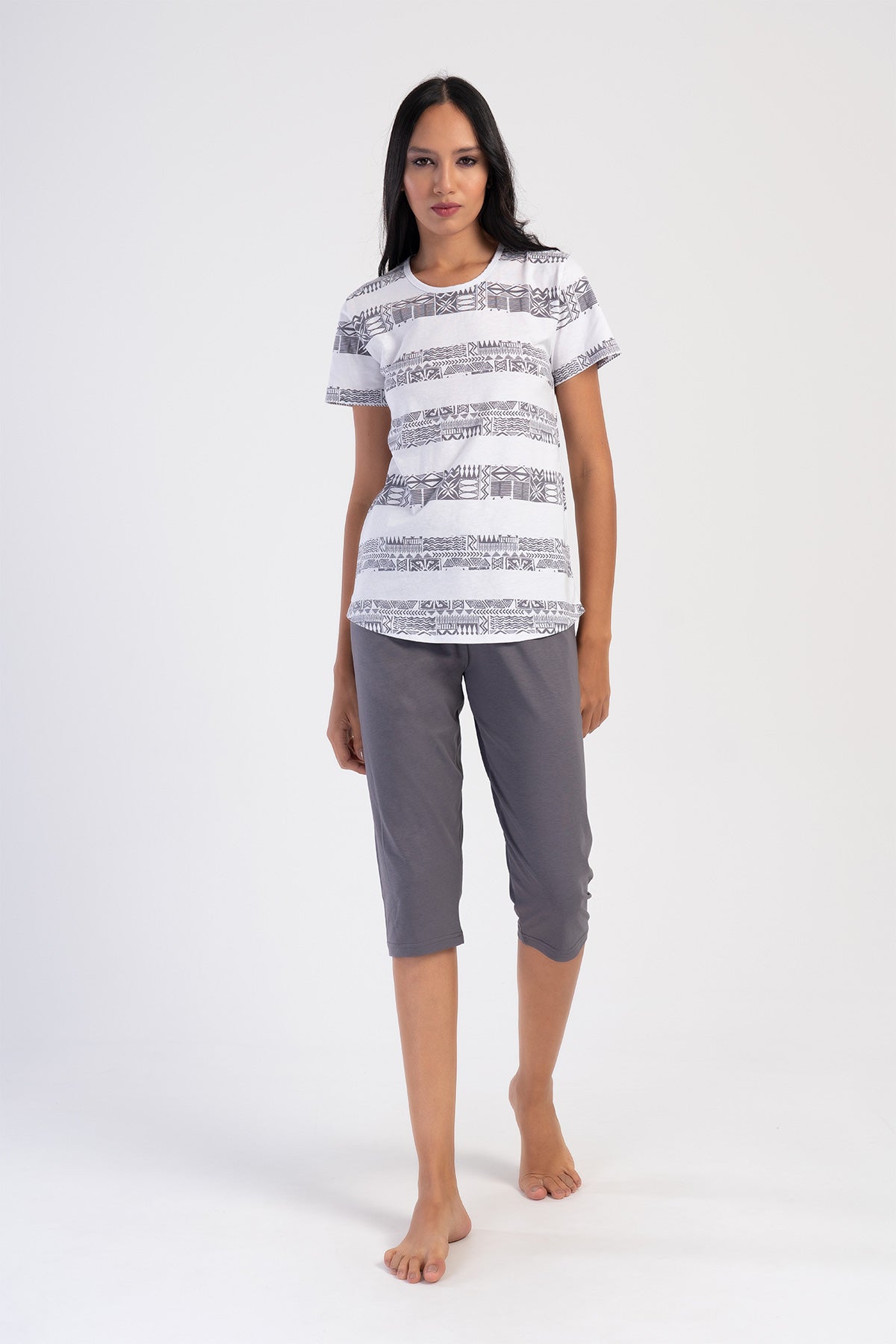 KADIN P SUPREM O YAKA KISA KOL ETEGI OVAL KAPRI TAKIM