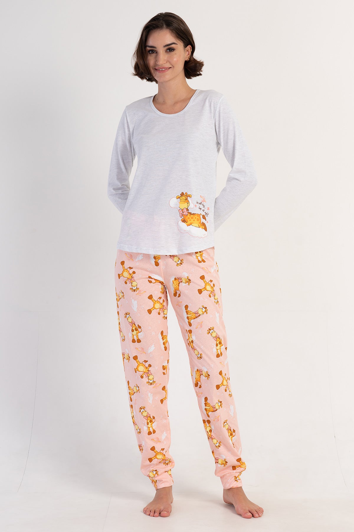 KADIN P.SUPREM O YAKA UZUN KOL ETEGI OVAL MANSETLI PIJAMA TAKIM