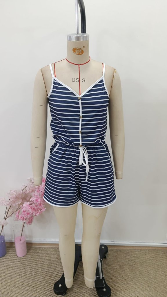 Women's Strappy V-Neck Belted Buttoned Pocket Detail Short Viscose Jumpsuit, 31176