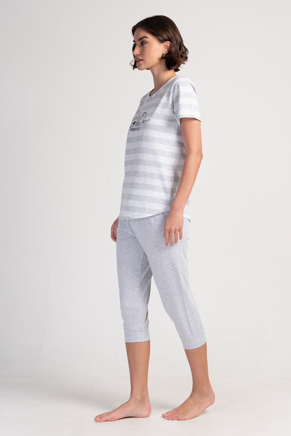 KADIN P.SUPREM O YAKA KISA KOL ETEGI OVAL MANSETLI KAPRI TAKIM