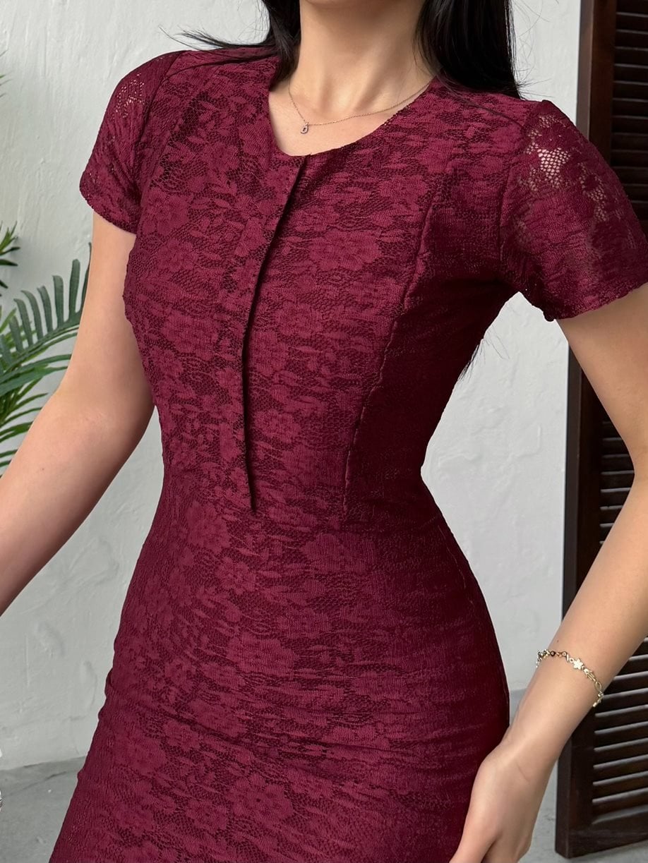 3135 LACE DRESS