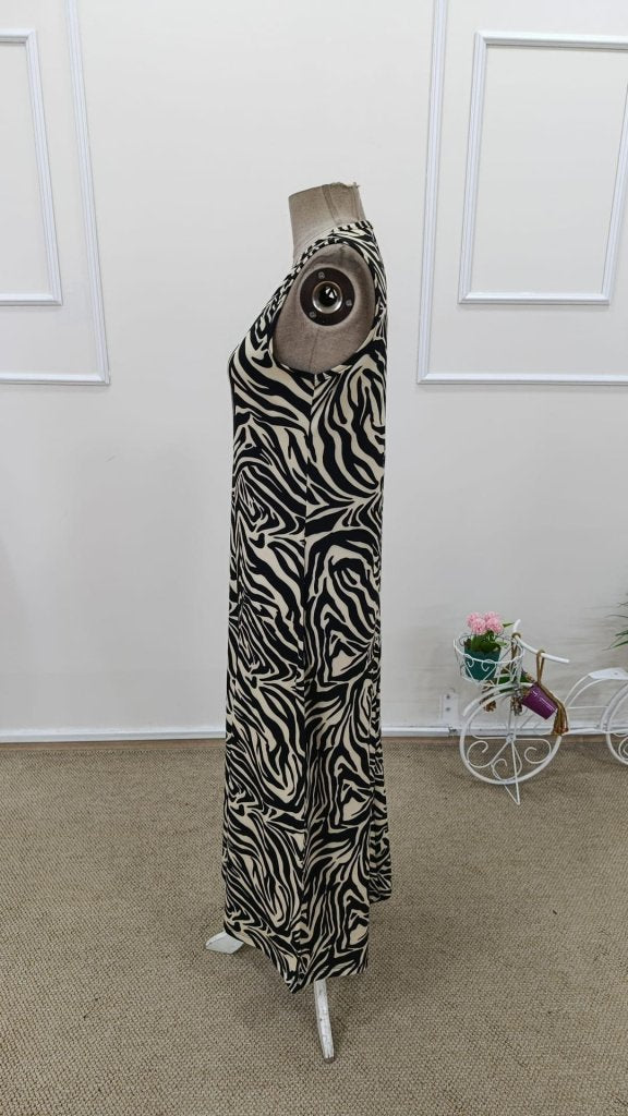 Kadın Askılı Yuvarlak Yakalı Zebra Desenli Uzun Süprem Elbise , 35708