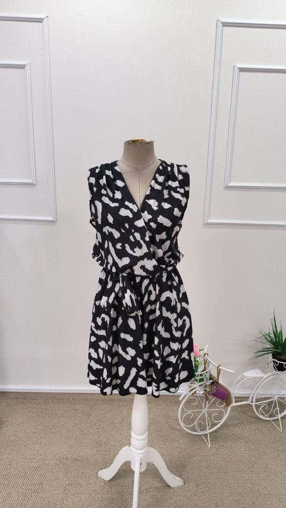 Women's Strappy Wrap Neck Patterned Short Dress with Belt, 31777