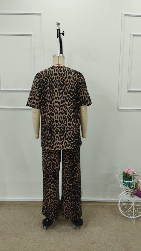 Kadın Kısa Kollu Bisiklet Yaka Iki Iplik Leopar Desenli Bluz Ve Pantolon Ikili Takım, 32798