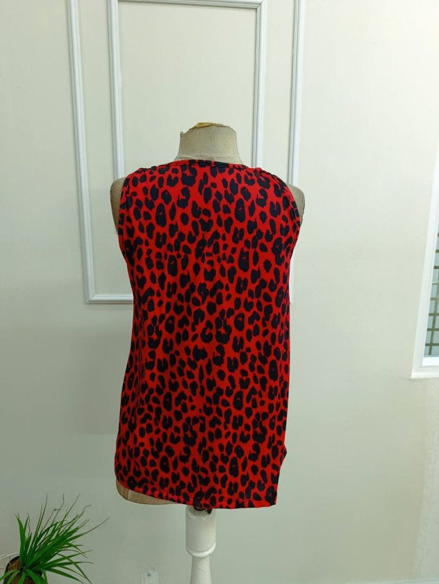 Kadın Askılı V Yakalı Boncuk Detaylı Leopar Desenli Süprem Bluz, 33022