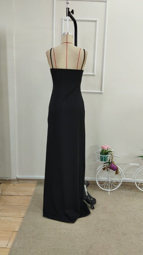 Women's Spaghetti Strap Deep Slit Crepe Dress, 33521
