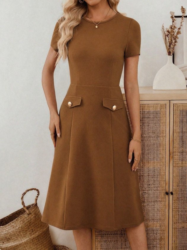 Women's Short Sleeve Crew Neck Midi Crepe Dress with Pocket Details, 33947