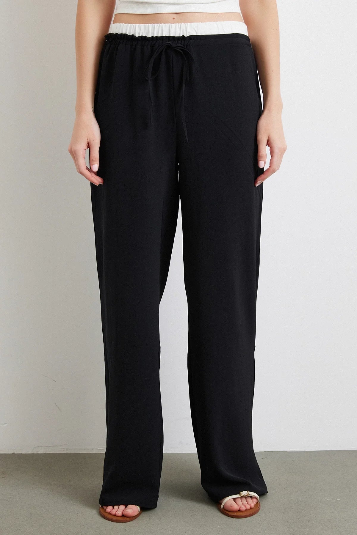 Bel Bantlı Wide Leg Pantolon - Siyah