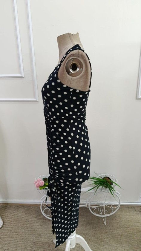Kadın Askılı V Yakalı Yandan Büzgülü Puantıyeli Midi örme Krep Elbise, 34551