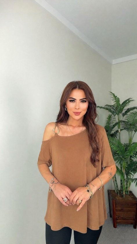 Kadın Kısa Kollu Tek Omuzdan Askılı Toka Detaylı Viskon Bluz, 37896