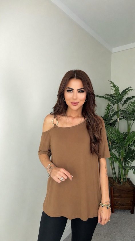 Kadın Kısa Kollu Tek Omuzdan Askılı Toka Detaylı Viskon Bluz, 36531