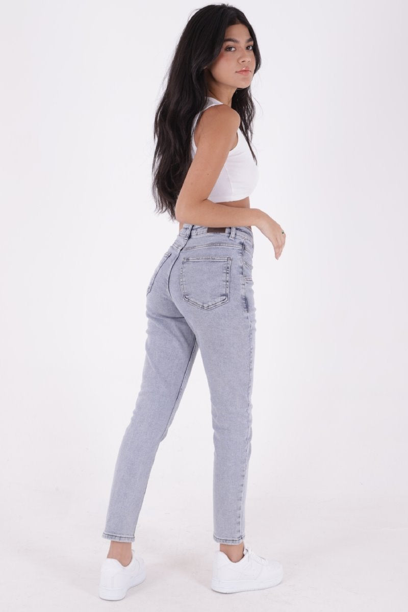 بنطلون جينز بحافة مخيطة من الأمام 7043