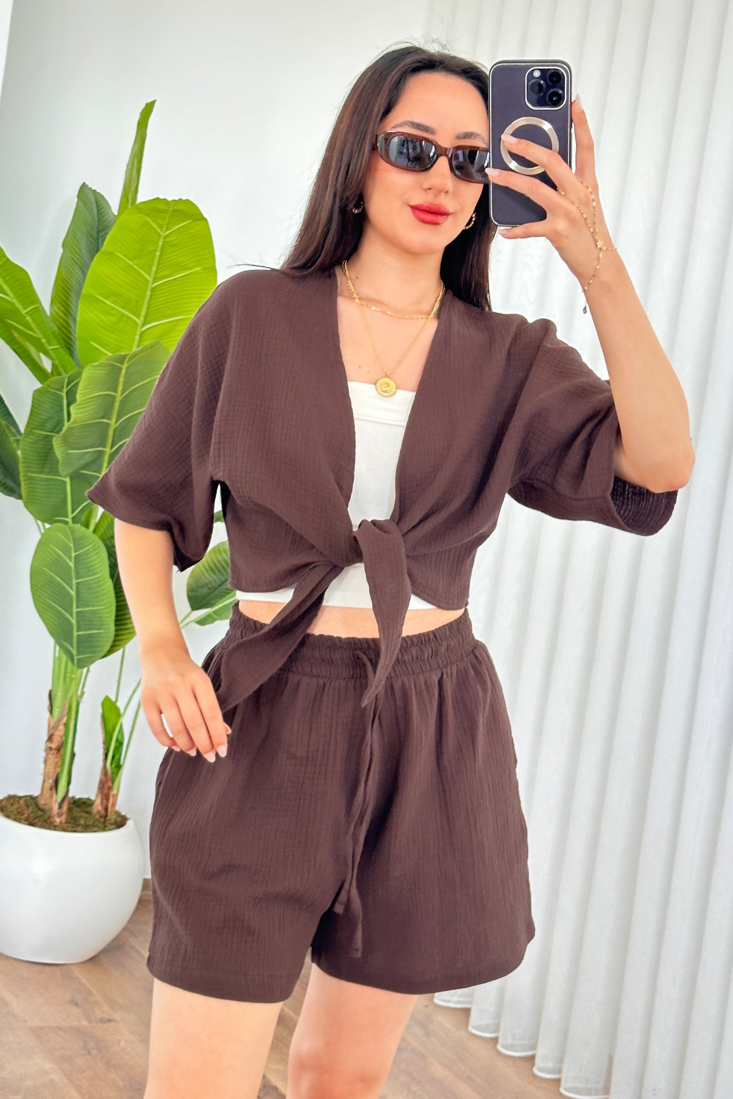 Müslin Cepli Kısa Model Toptan Kahve Şort