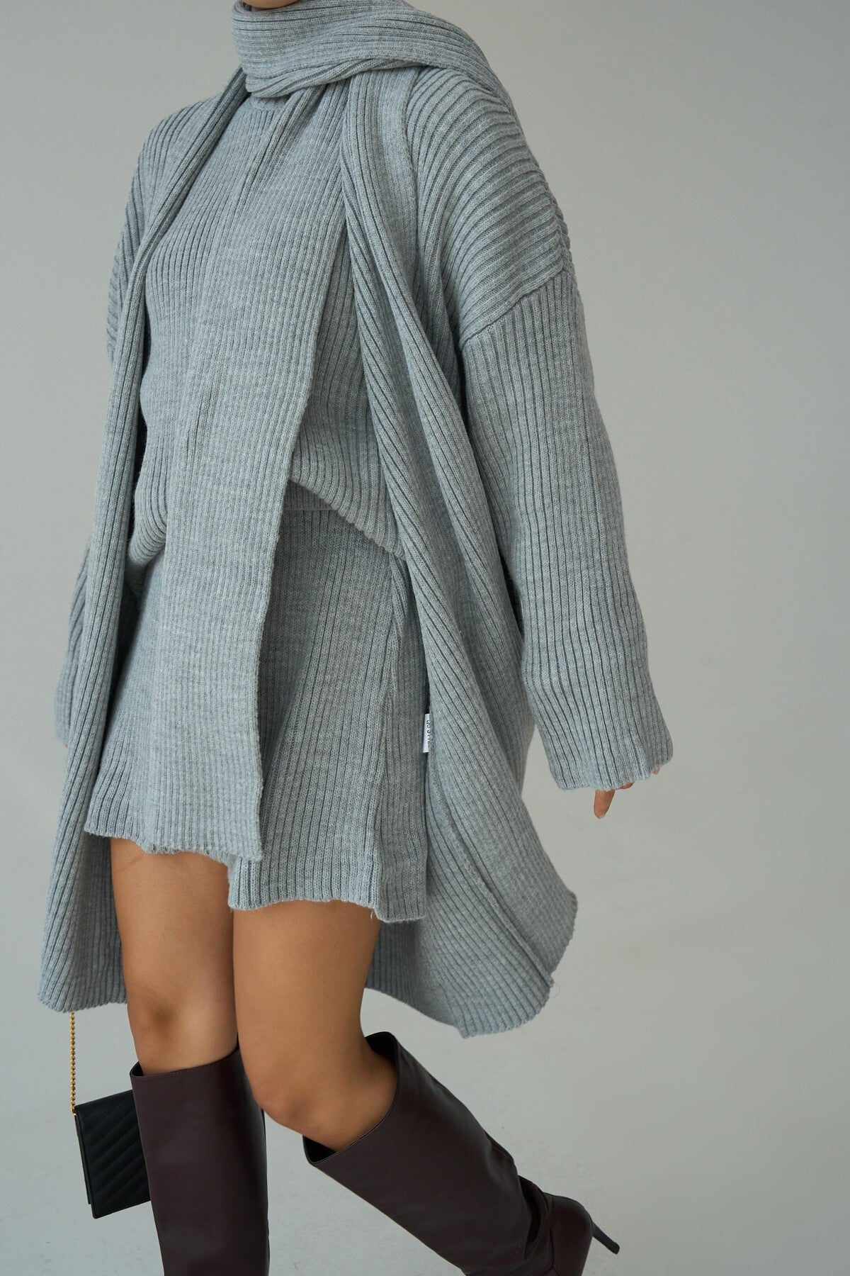 Gray 4-Piece Set