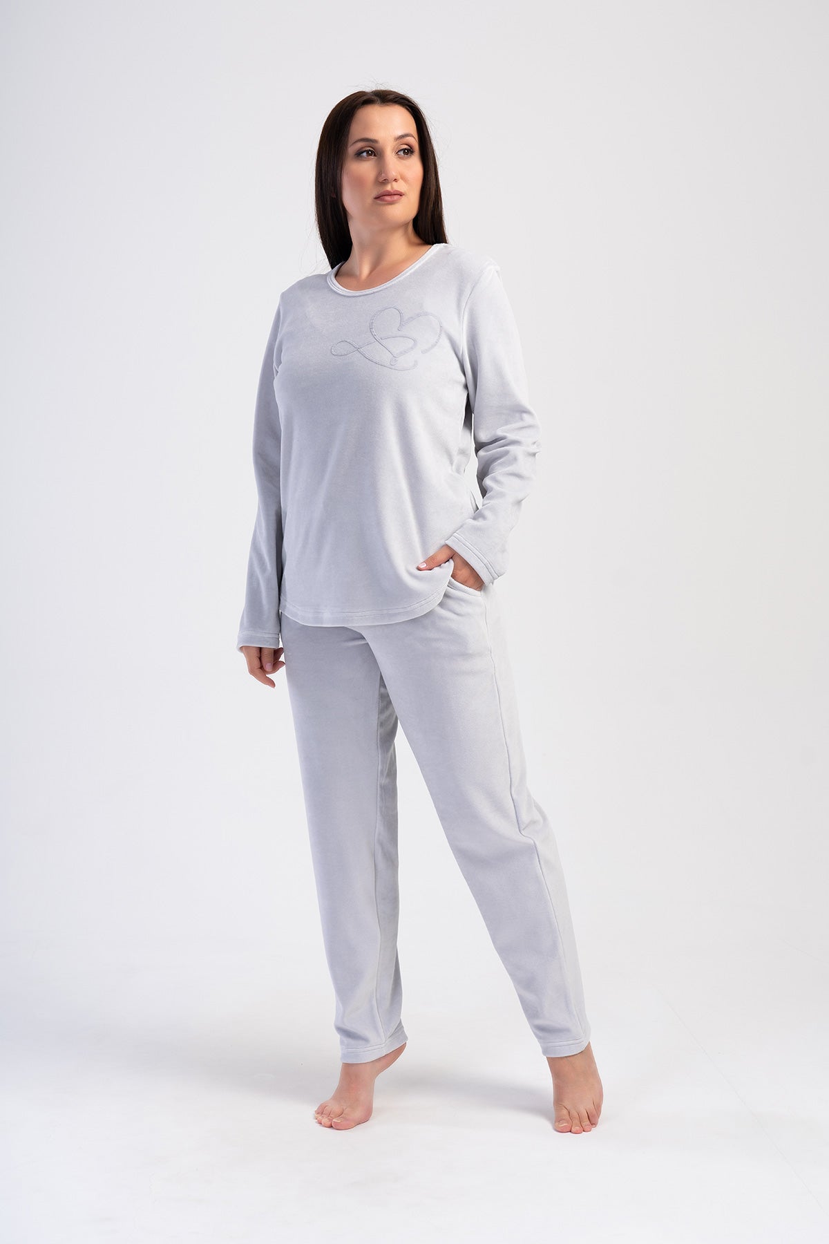 KADIN KADIFE XXL O YAKA UZUN KOL ETEGI OVAL CEPLI PIJAMA TAKIM - TAS