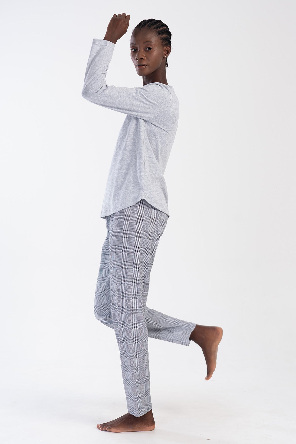 KADIN P.SUPREM O YAKA UZUN KOL ETEGI OVAL PIJAMA TAKIM