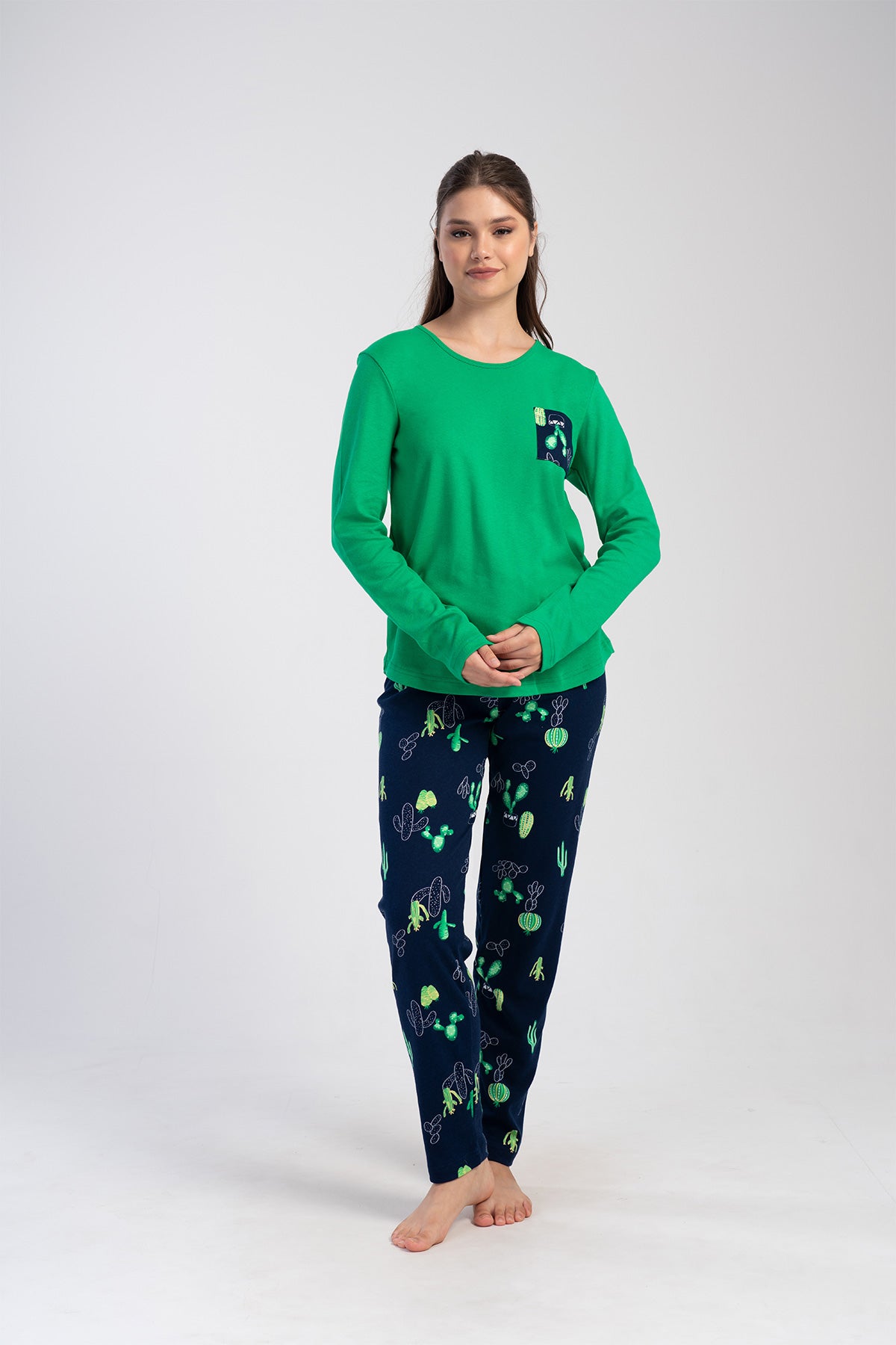 KADIN INTERLOK XXL O YAKA UZUN KOL ETEGI OVAL PIJAMA TAKIM - YESIL