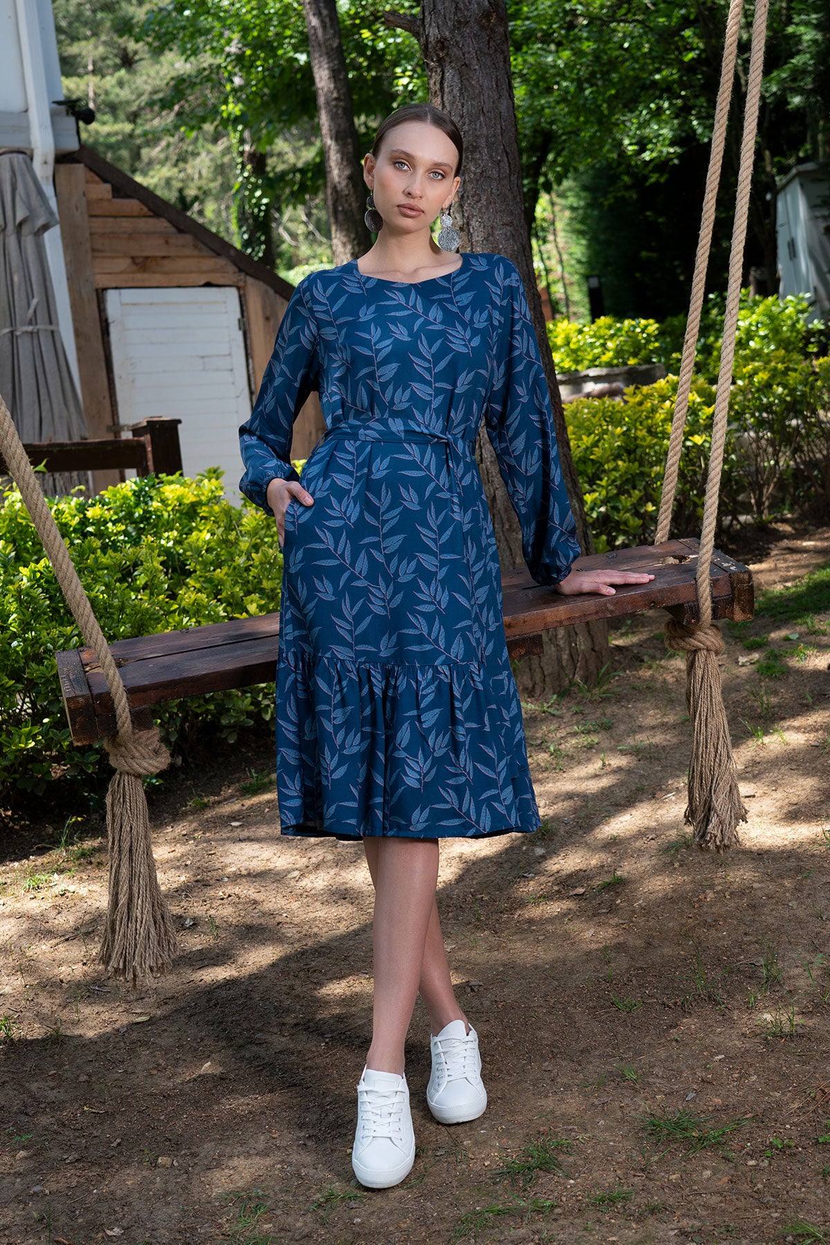 KADIN VISCON SANDIK YAKA UZUN KOL BUZGULU ELBISE