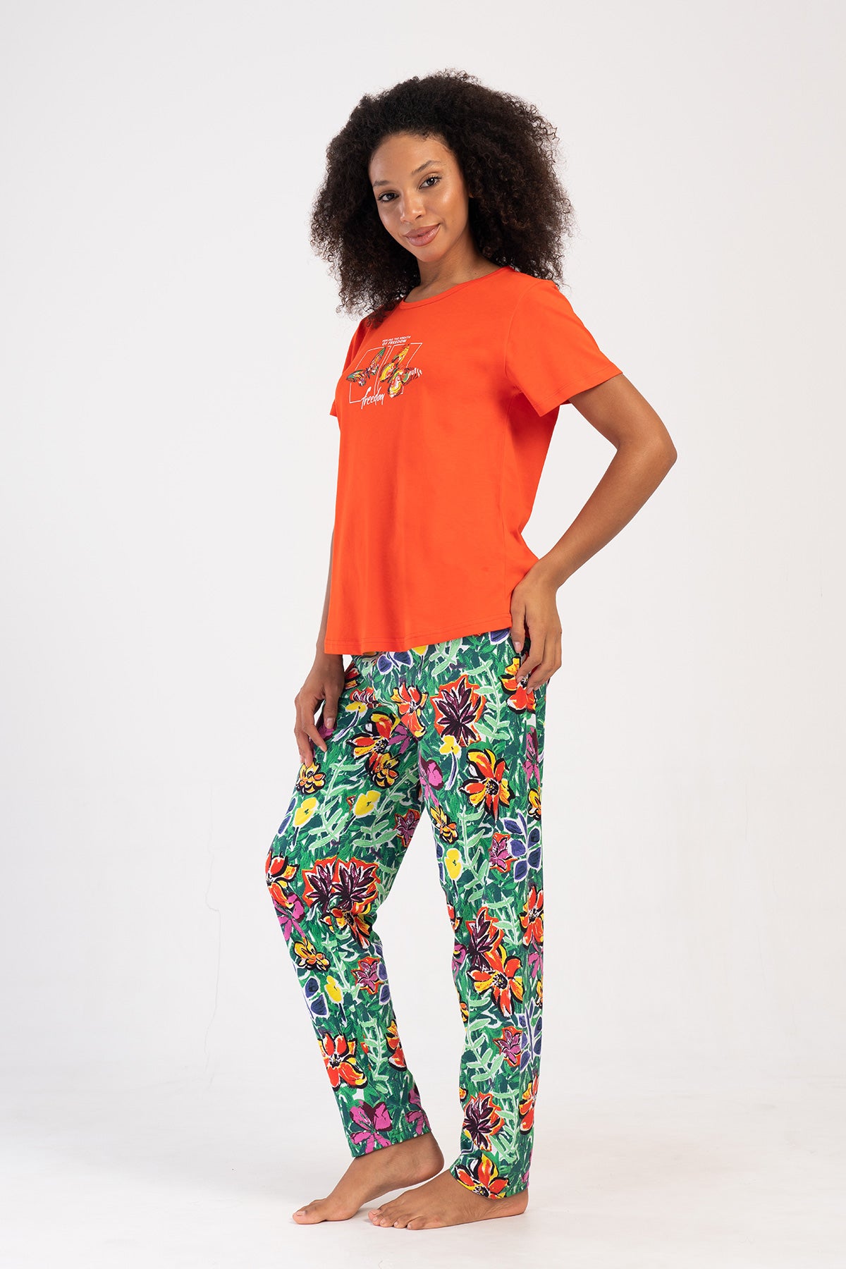 KADIN P.SUPREM XXL O YAKA KISA KOL ETEGI OVAL PIJAMA TAKIM - Y.NARCICEK