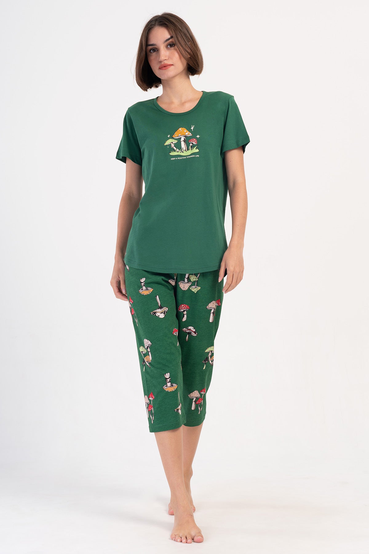 KADIN P.SUPREM O YAKA KISA KOL ETEGI OVAL KAPRI TAKIM