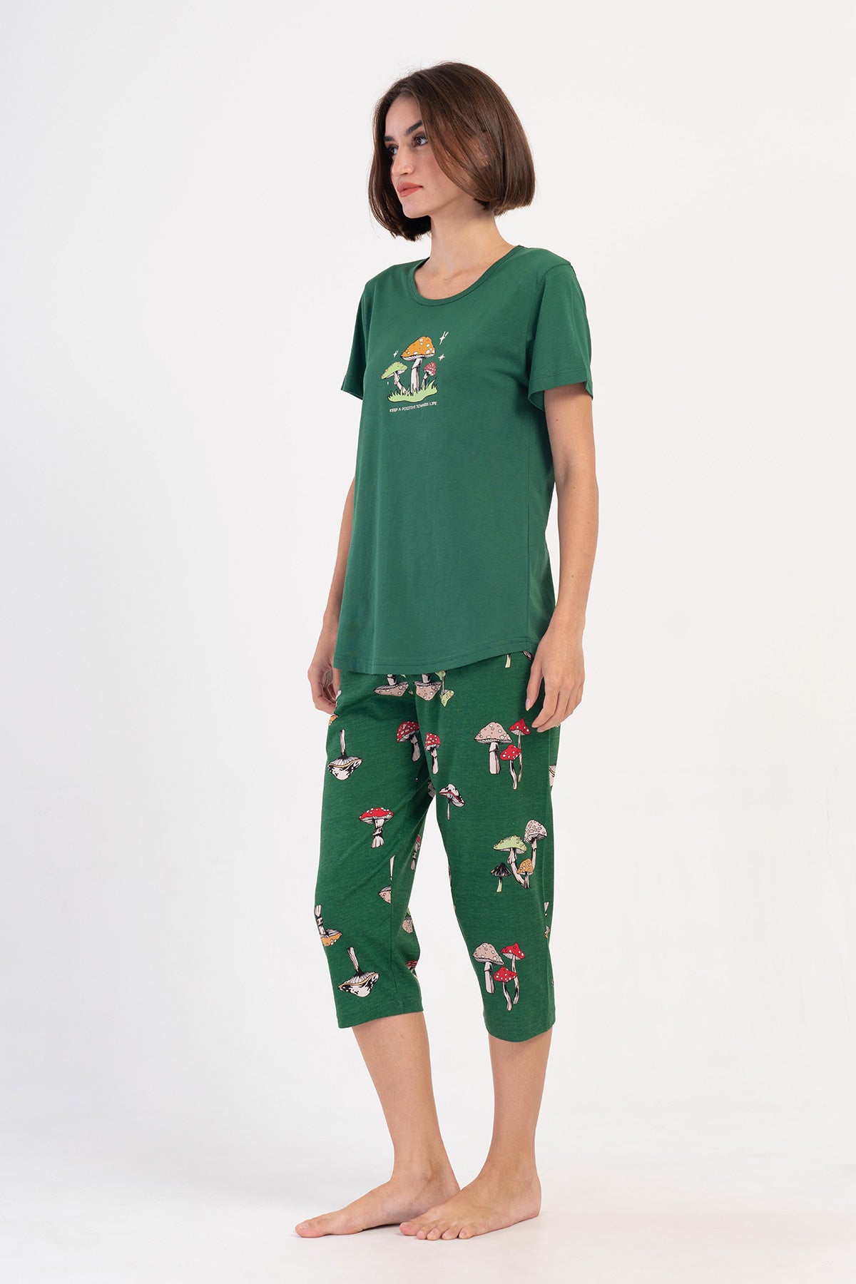 KADIN P.SUPREM O YAKA KISA KOL ETEGI OVAL KAPRI TAKIM