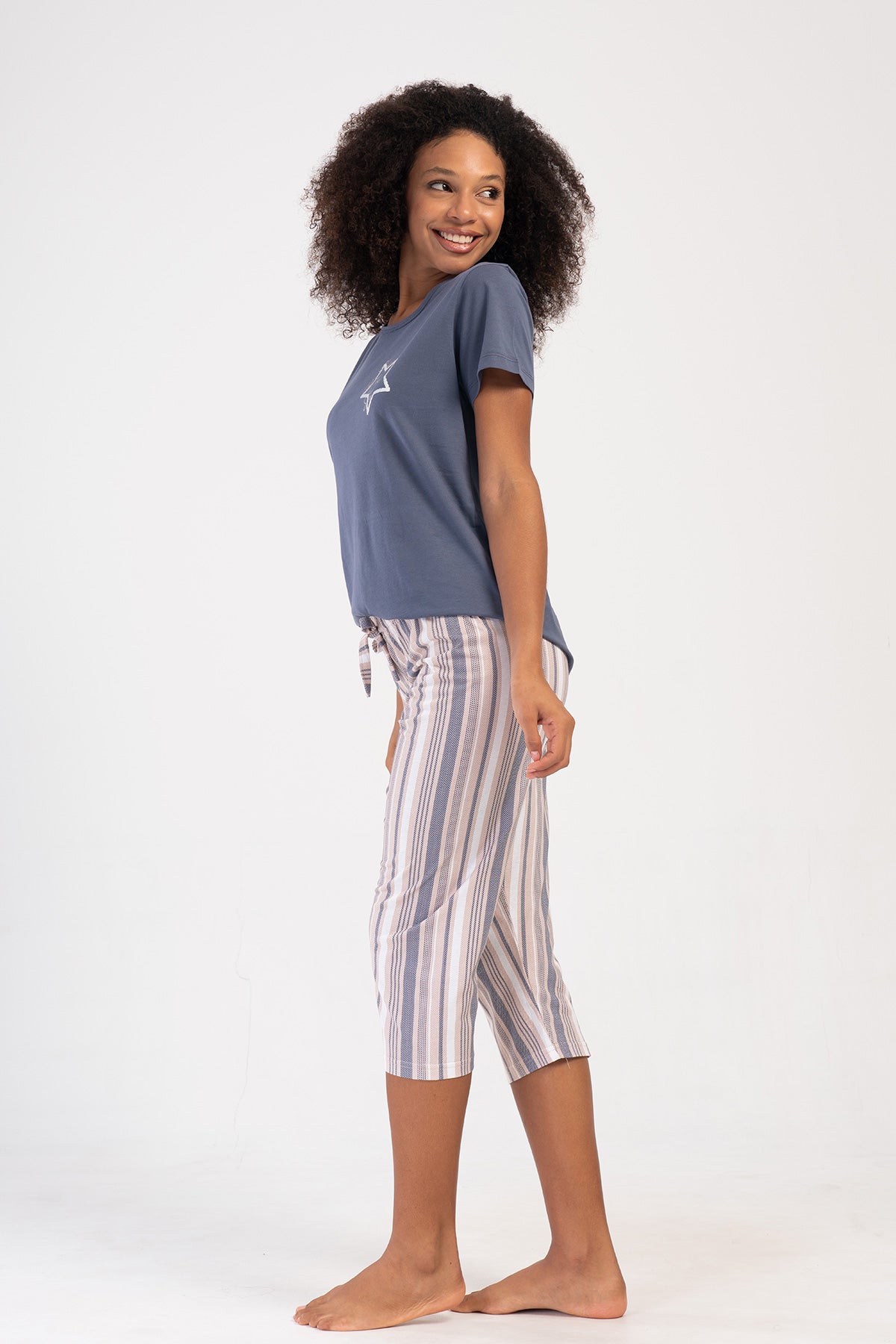 KADIN P.SUPREM O YAKA KISA KOL ETEGI OVAL KAPRI TAKIM