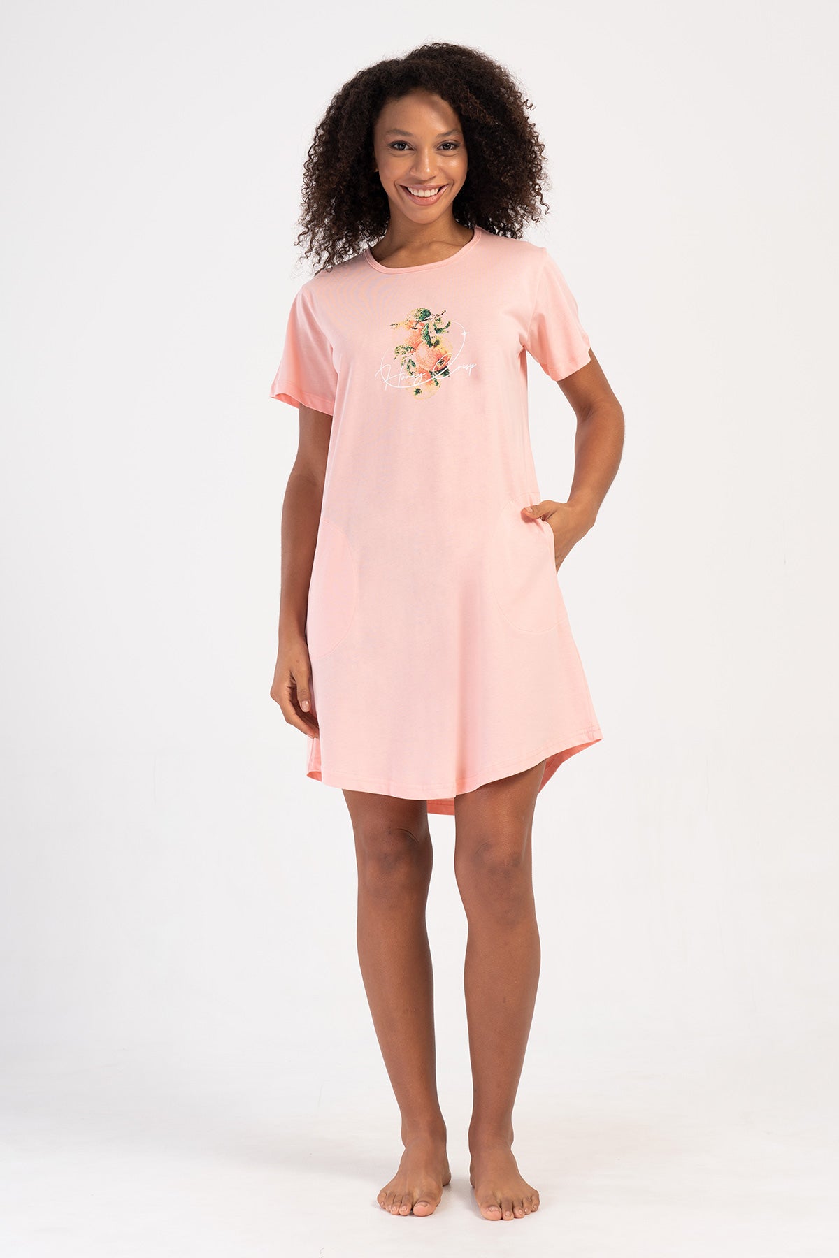 KADIN P.SUPREM O YAKA KISA KOL ETEGI OVAL CEPLI TUNIK