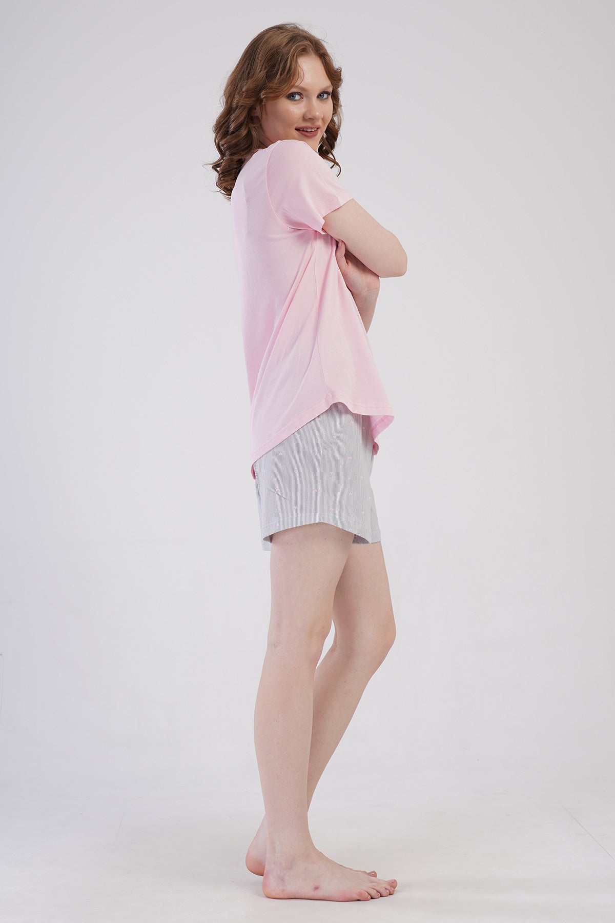 KADIN P.SUPREM O YAKA KISA KOL ETEGI OVAL SORT TAKIM