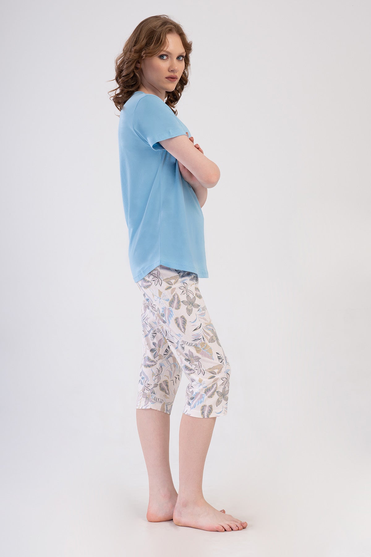 KADIN P.SUPREM O YAKA KISA KOL ETEGI OVAL KAPRI TAKIM