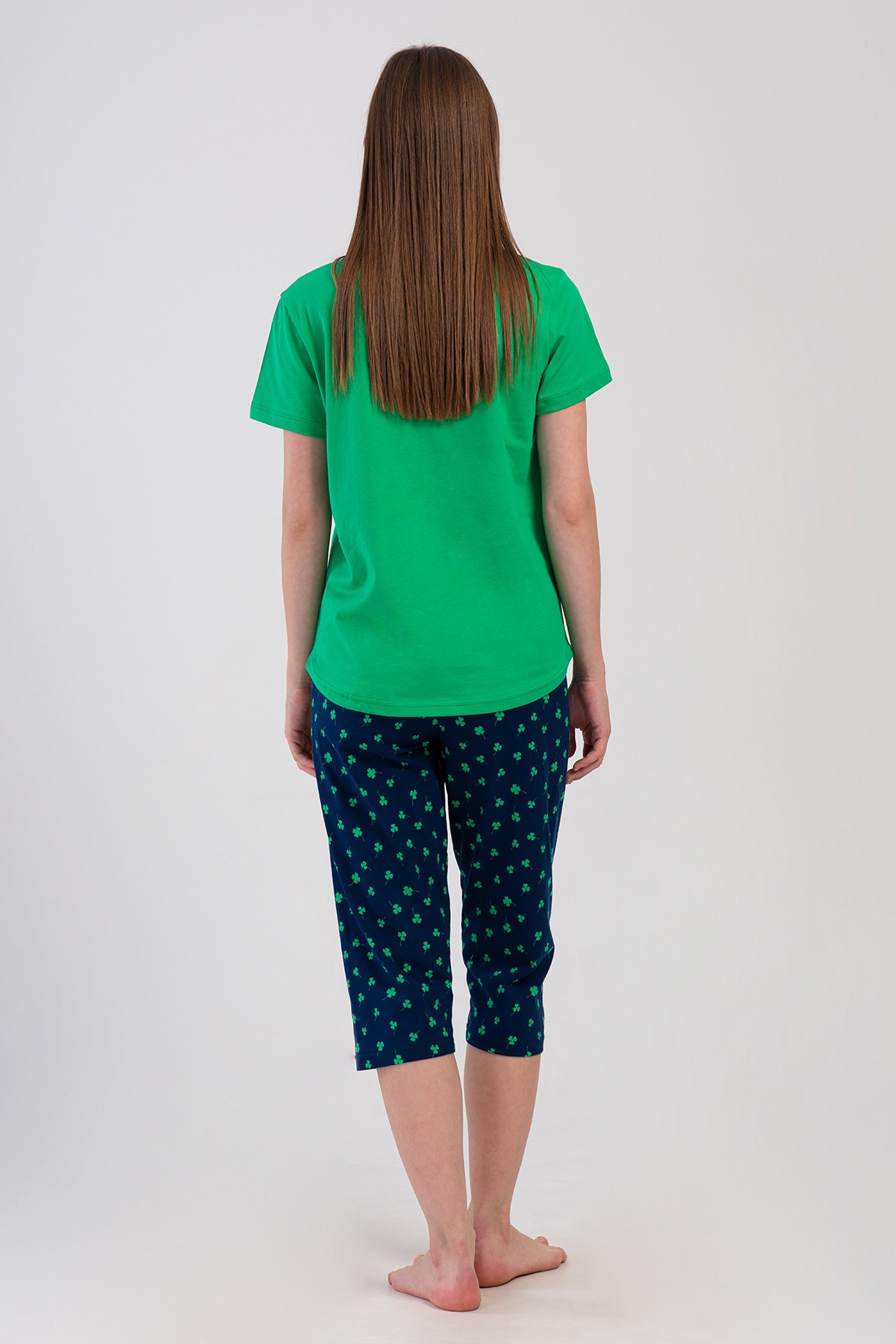 KADIN P.SUPREM O YAKA KISA KOL ETEGI OVAL KAPRI TAKIM