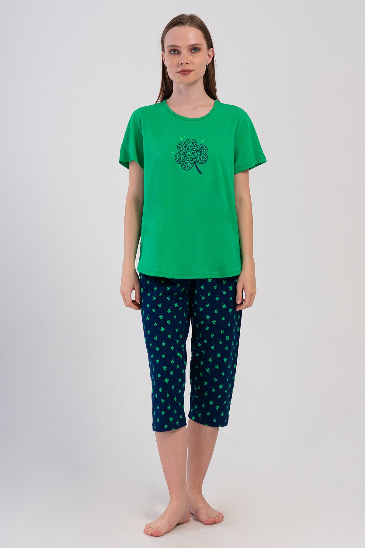 KADIN P.SUPREM BATTAL XXL O YAKA KISA KOL ETEGI OVAL KAPRI TAKIM