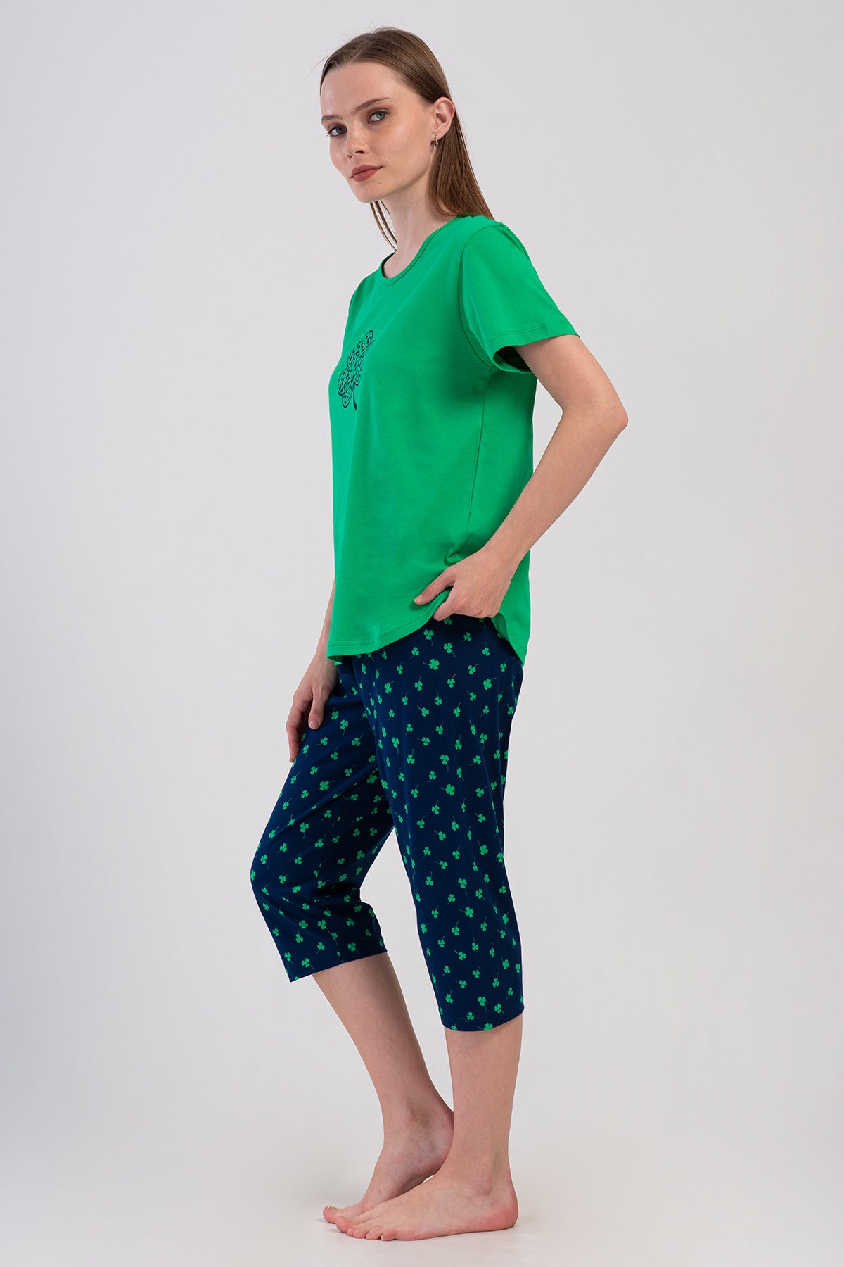 KADIN P.SUPREM BATTAL XXL O YAKA KISA KOL ETEGI OVAL KAPRI TAKIM