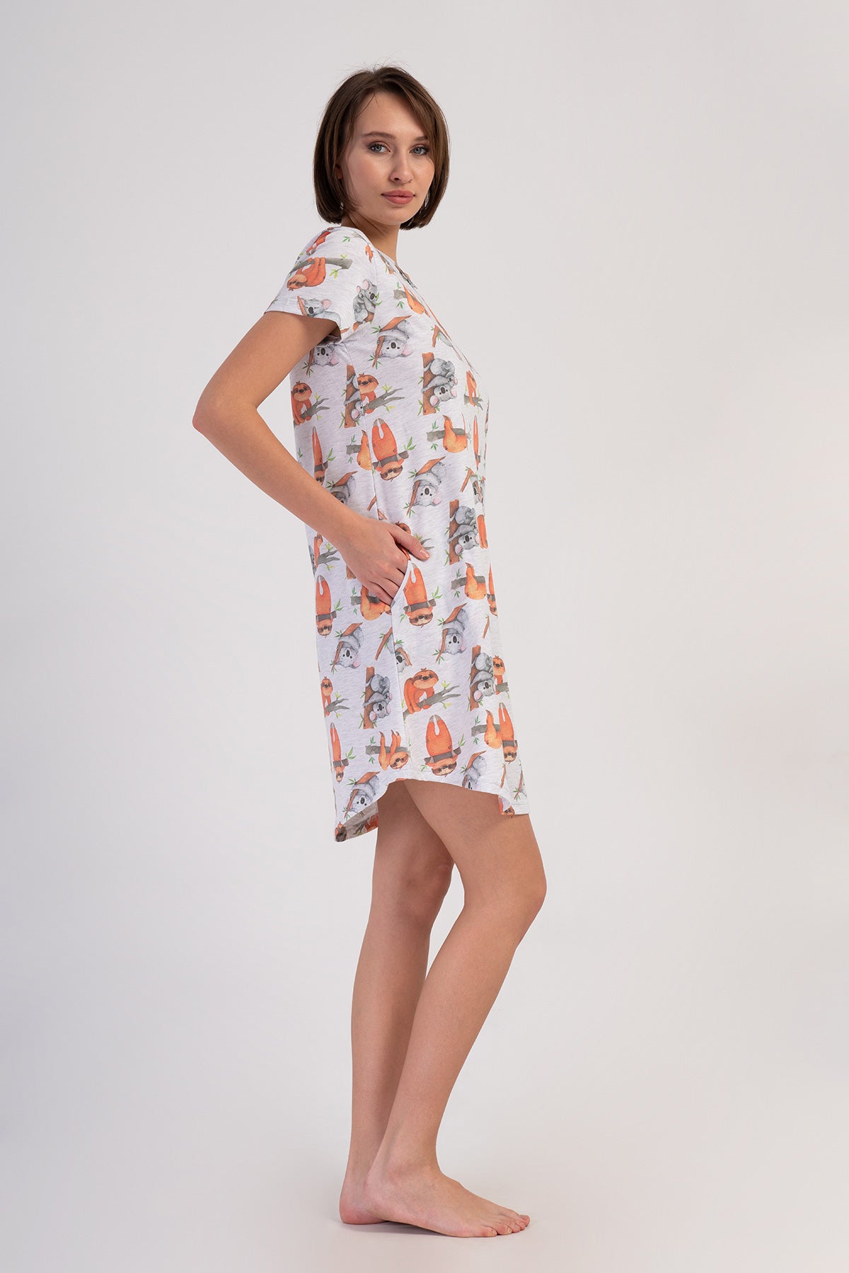 KADIN P.SUPREM O YAKA KISA KOL ETEGI OVAL CEPLI TUNIK